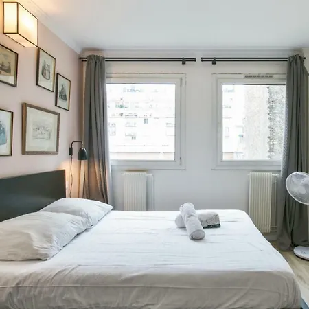 Cozy 10 Min From Eiffel Tower Invalides Beaugrenelle Appartamento Parigi