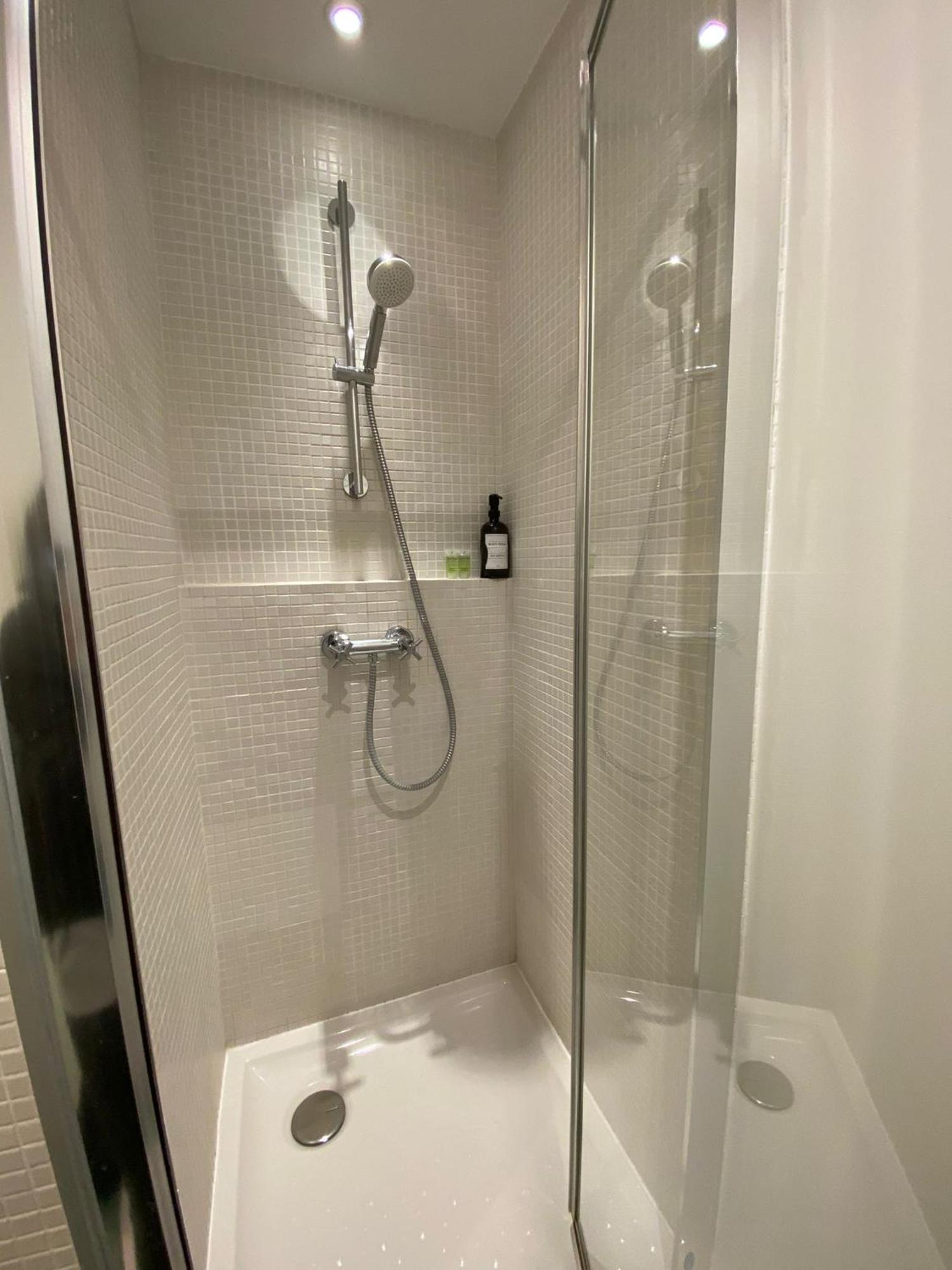 Cozy 10 Min From Eiffel Tower Invalides Beaugrenelle * Parigi