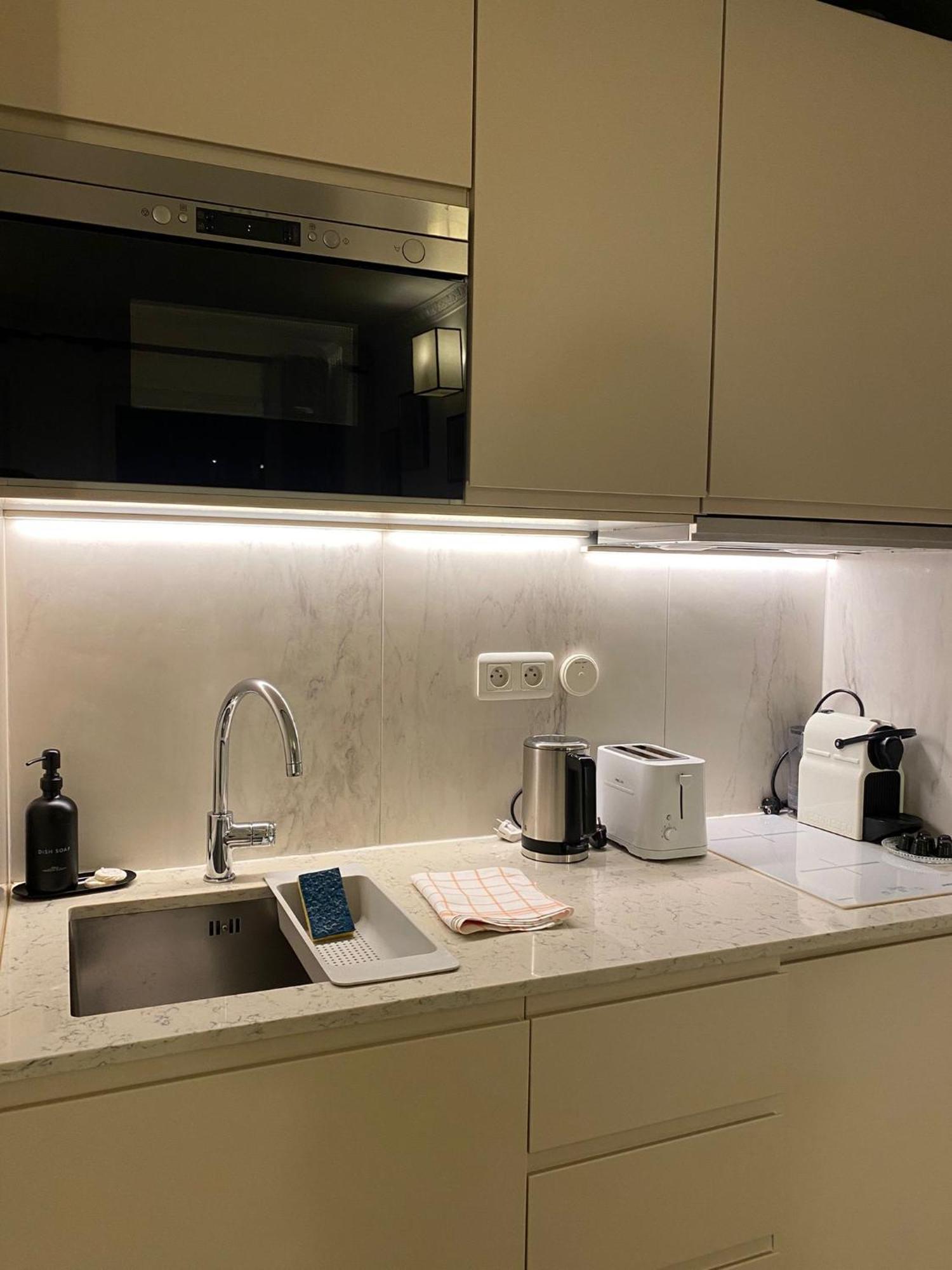 Cozy 10 Min From Eiffel Tower Invalides Beaugrenelle Appartamento Parigi